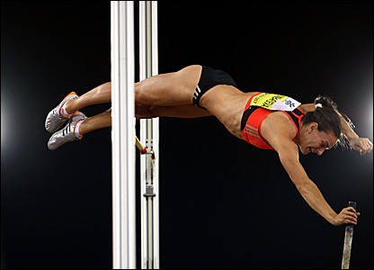 pole-vaulter-olympics-russia.jpg